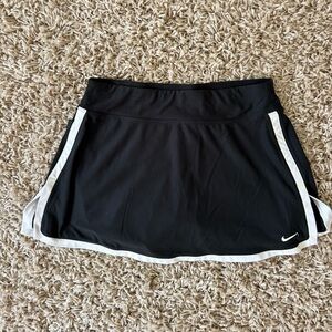 Nike tennis skort